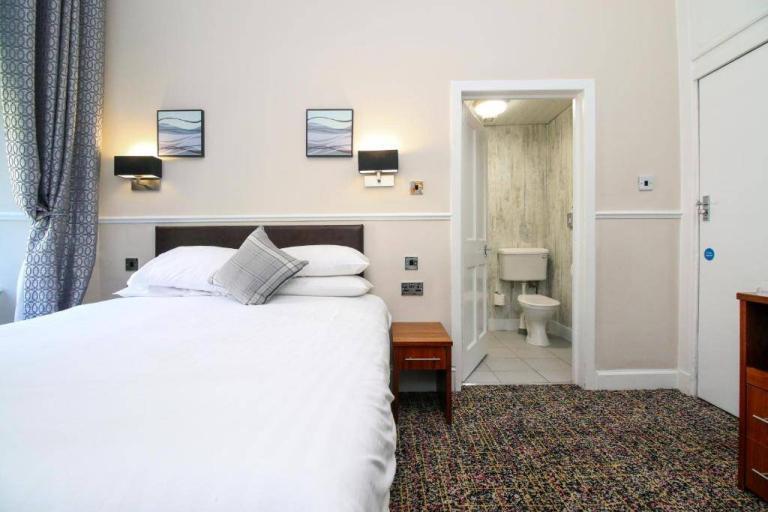 Kelvingrove Hotel Double Ensuite