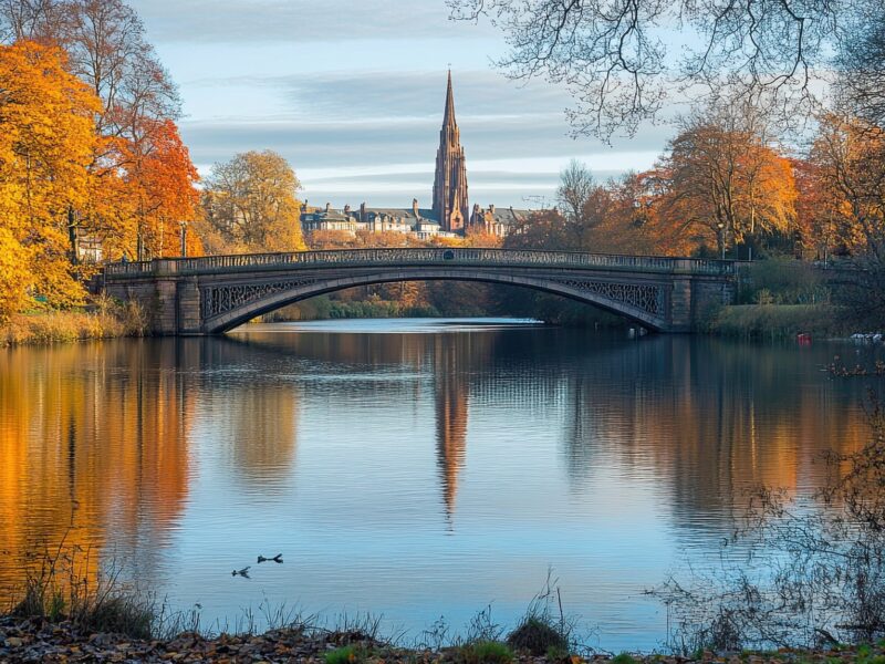 Glasgow is Looking Awesome and Autumnal  Come and see for yourself